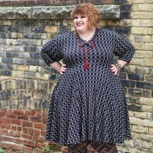 Speakeasy Print Effie's Heart Dress black & white, size 4x